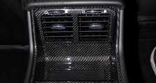  Maserati GranTurismo Carbon Fond Konsole Verkleidung Getränkehalter Luftdüse Blende Mittelkonsole Carbonteile 